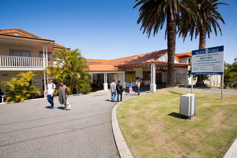 Beatty Lodge - Holiday Sunshine Coast 1