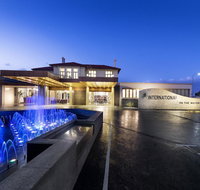 International on the Water Hotel - Holiday Sunshine Coast