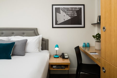 Pensione Hotel Perth - Holiday Sunshine Coast 11