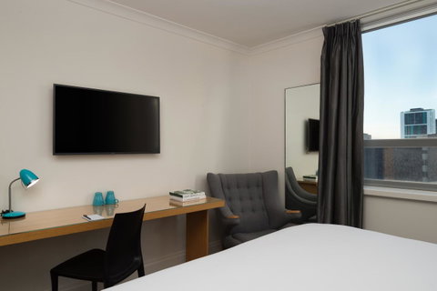 Pensione Hotel Perth - Holiday Sunshine Coast 7