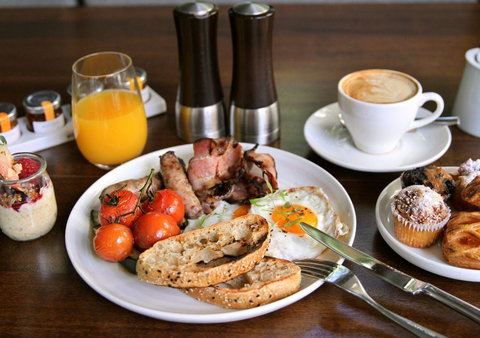 InterContinental Perth City Centre, An IHG Hotel - Sunshine Coast Tourism 9