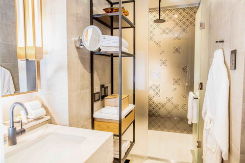 InterContinental Perth City Centre, An IHG Hotel - Sunshine Coast Tourism 7