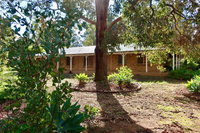 Book Mundaring Accommodation Vacations Sunshine Coast Tourism Sunshine Coast Tourism
