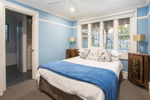 Blue Door Apartments - Sunshine Coast Tourism 12