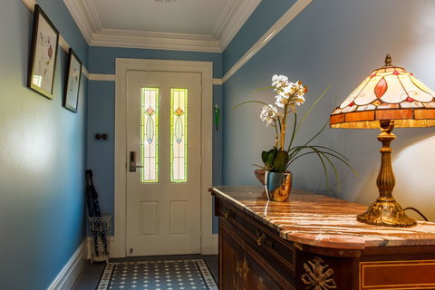 Blue Door Apartments - Sunshine Coast Tourism 13