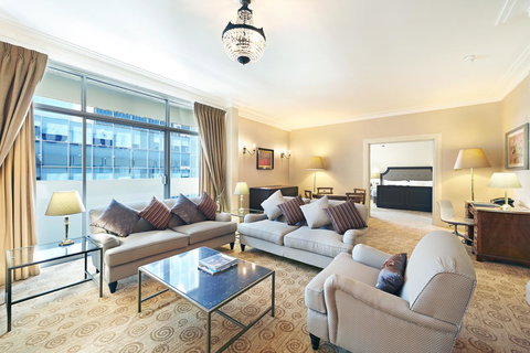 Parmelia Hilton Perth - Sunshine Coast Tourism 1