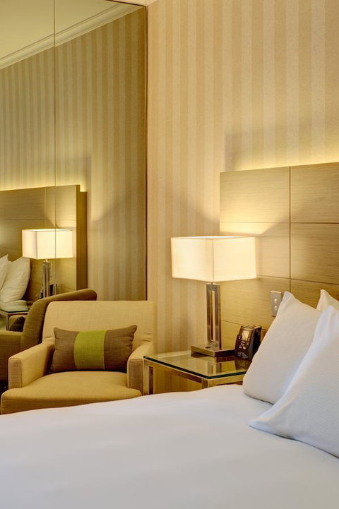 Parmelia Hilton Perth - Sunshine Coast Tourism 40