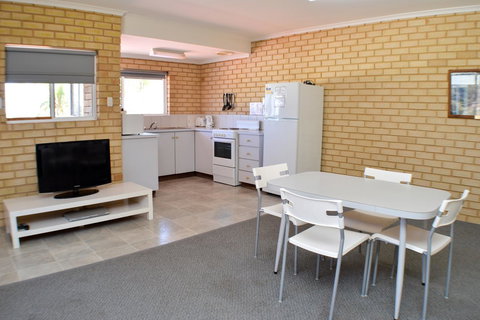 Kalbarri Seafront Villas - Holiday Sunshine Coast 37