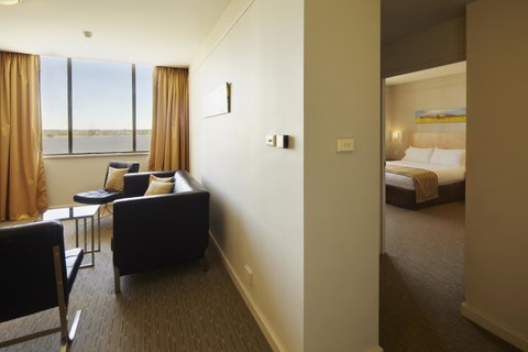 Quality Hotel Ambassador Perth - Holiday Sunshine Coast 24