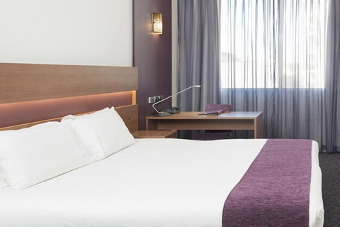 Quality Hotel Ambassador Perth - Holiday Sunshine Coast 5