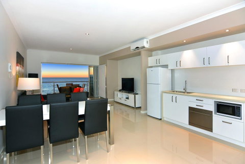 Bunbury Seaview Apartments - Sunshine Coast Tourism 14
