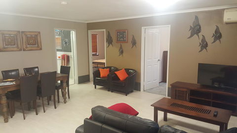 Whitlock Stays - Sunshine Coast Tourism 0