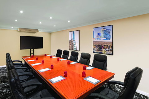 Mercure Perth On Hay - Holiday Sunshine Coast 15