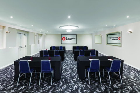 Mercure Perth On Hay - Holiday Sunshine Coast 24