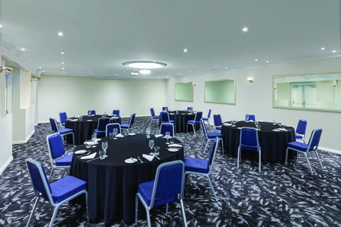 Mercure Perth On Hay - Holiday Sunshine Coast 21