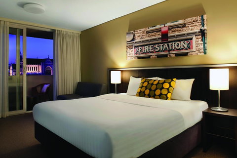 Mercure Perth On Hay - Holiday Sunshine Coast 11