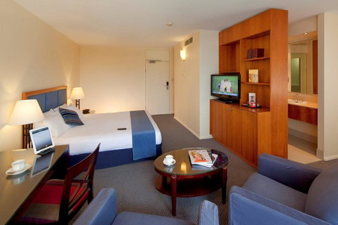 Seasons Of Perth - Holiday Sunshine Coast 29