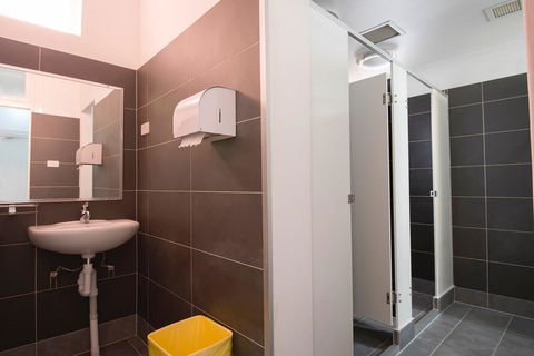 Akara Hotel - Sunshine Coast Tourism 13
