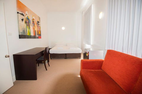 Akara Hotel - Sunshine Coast Tourism 11