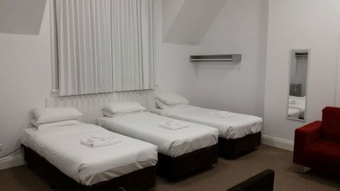 Akara Hotel - Sunshine Coast Tourism 30