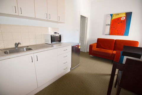 Akara Hotel - Sunshine Coast Tourism 9