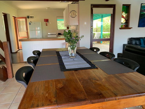 Beachside Prevelly Villas - Sunshine Coast Tourism 24