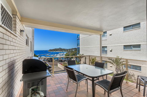 Laman Lodge, Unit 2, 15 Laman Street - Sunshine Coast Tourism 13