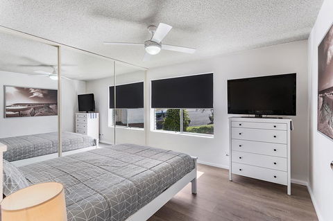 Laman Lodge, Unit 2, 15 Laman Street - Sunshine Coast Tourism 8