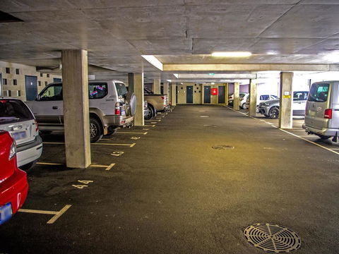 Mont Clare Boutique Apartments - Sunshine Coast Tourism 14