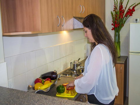 Mont Clare Boutique Apartments - Sunshine Coast Tourism 9