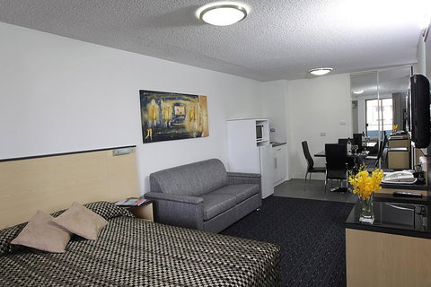 Comfort Inn & Suites Goodearth Perth - Holiday Sunshine Coast 23