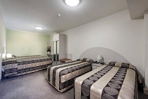 Comfort Inn & Suites Goodearth Perth - Holiday Sunshine Coast 15