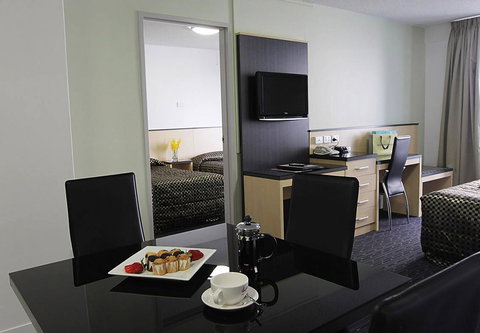 Comfort Inn & Suites Goodearth Perth - Holiday Sunshine Coast 12