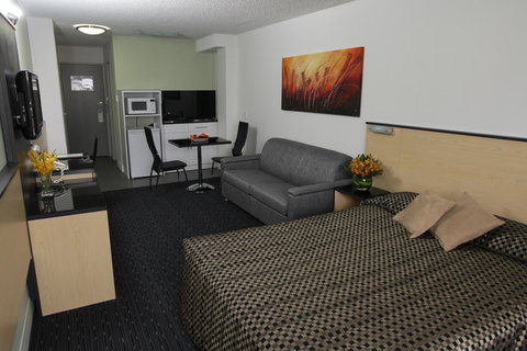 Comfort Inn & Suites Goodearth Perth - Holiday Sunshine Coast 18