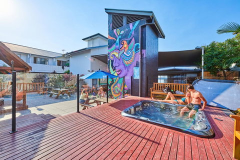 Nomads Byron Bay Backpackers - Sunshine Coast Tourism 5
