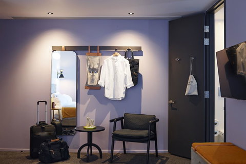 Alex Hotel - Sunshine Coast Tourism 11