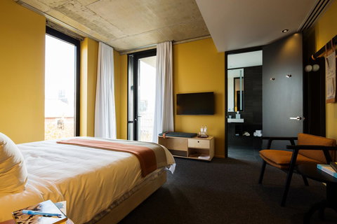 Alex Hotel - Sunshine Coast Tourism 23