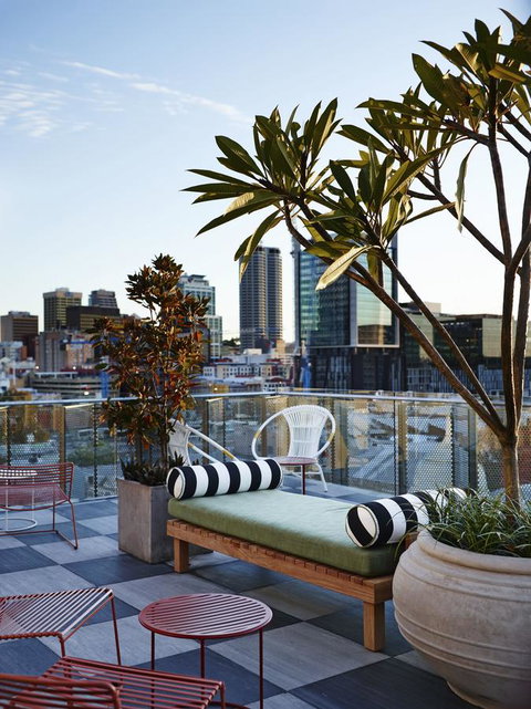 Alex Hotel - Sunshine Coast Tourism 31