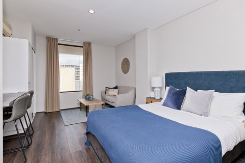 Central City Exclusive Apartments - Holiday Sunshine Coast 25