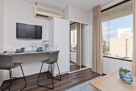 Central City Exclusive Apartments - Holiday Sunshine Coast 23