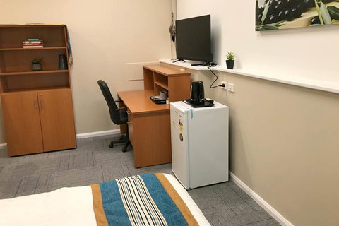 Morisset Serviced Apartments - Holiday Sunshine Coast 10