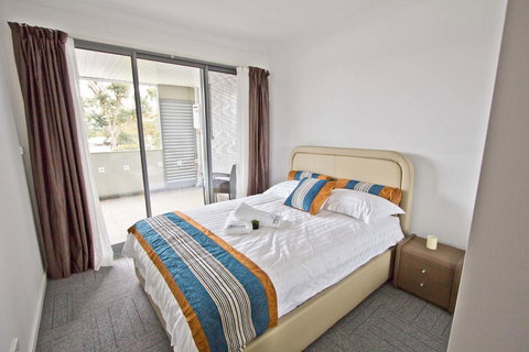 Morisset Serviced Apartments - Holiday Sunshine Coast 19