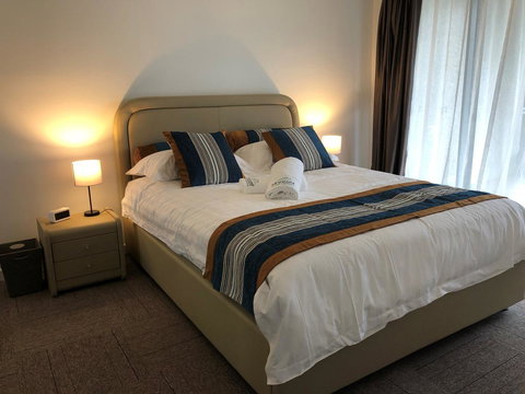 Morisset Serviced Apartments - Holiday Sunshine Coast 25