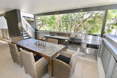 East On Byron - Sunshine Coast Tourism 11