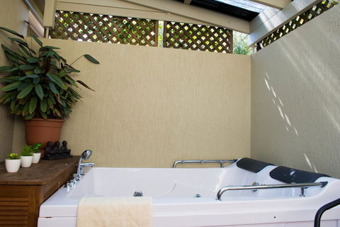 Nelson Bay Bed & Breakfast - Holiday Sunshine Coast 28