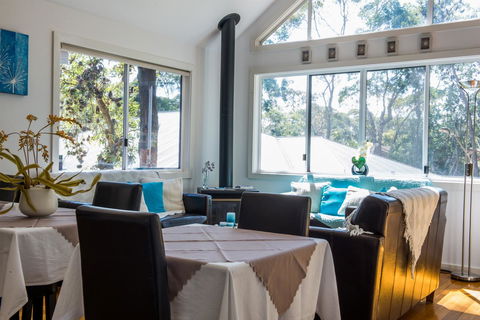 Nelson Bay Bed & Breakfast - Holiday Sunshine Coast 37