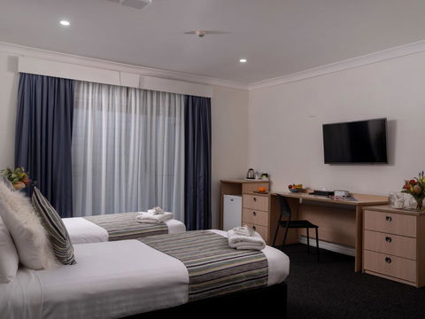 Nesuto Leura Gardens (formerly Waldorf Leura Gardens Resort) - Sunshine Coast Tourism 25