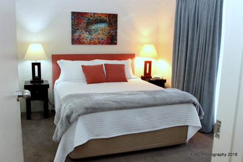 Mollymook Cove Apartments - Sunshine Coast Tourism 4