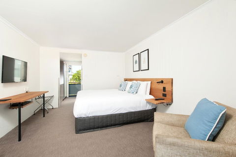 Hotel Nelson - Holiday Sunshine Coast 3