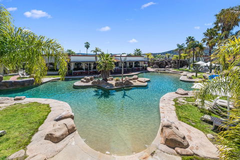 Quality Resort Siesta - Sunshine Coast Tourism 0
